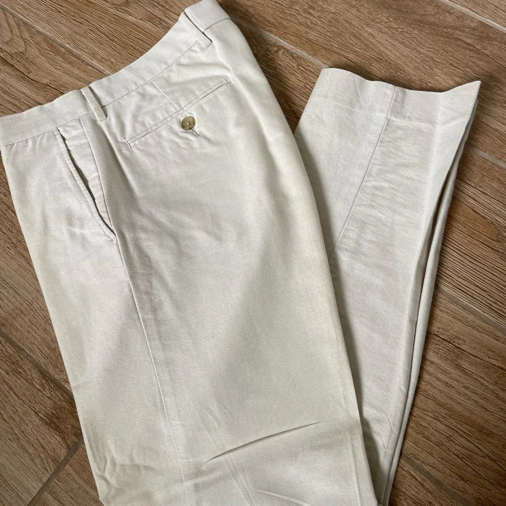 J. Crew Men's Cream Chinos - Picture 1 of 4